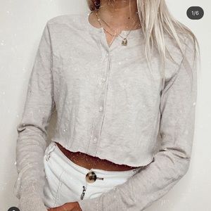 SOLD ON insta @laluna.thread